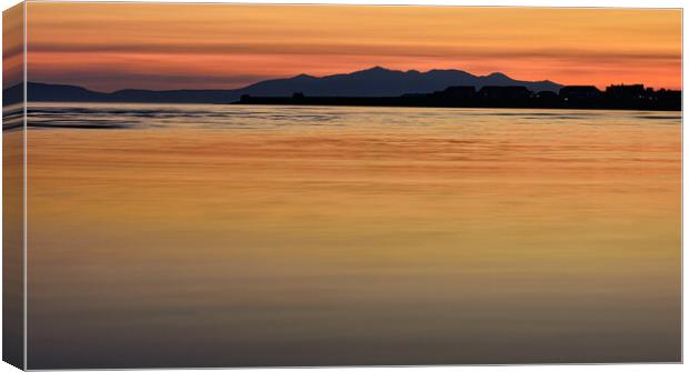 Isle of arran sunset Canvas Print by Chris Wright