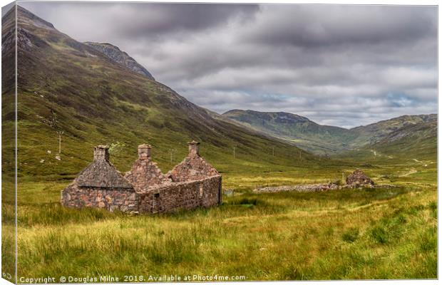 Tigh-na-sleubhaich, on the West Highland Way Canvas Print by Douglas Milne