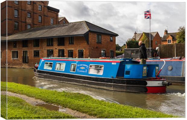 Narrow boat on the Grand Union Canal Canvas Print by Clive Wells