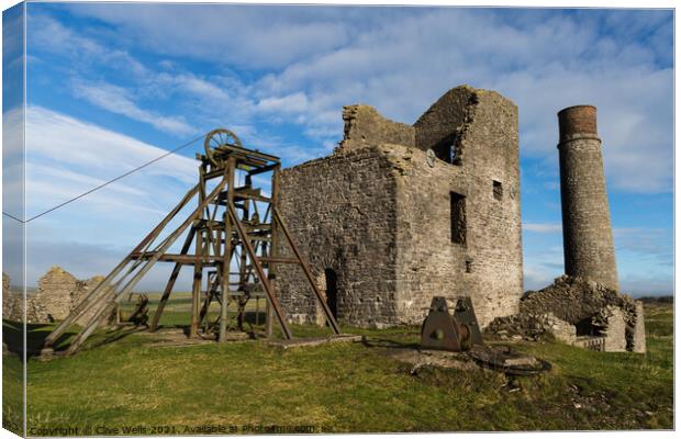 Magpie Mine on a clear day Canvas Print by Clive Wells