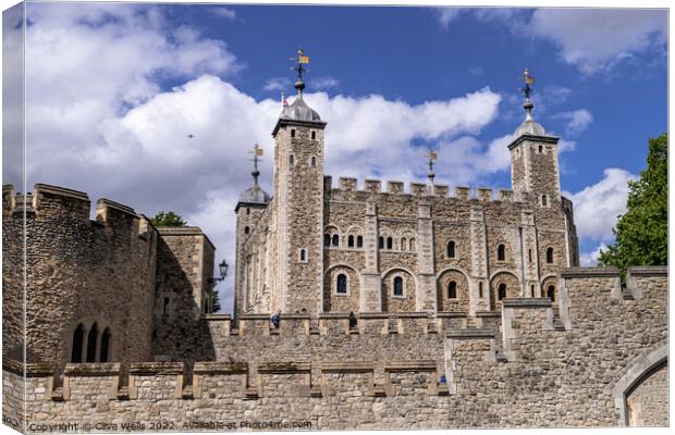 The Tower of London Canvas Print by Clive Wells