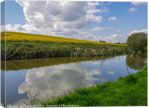Somewhere near Blisworth. Canvas Print by Clive Wells