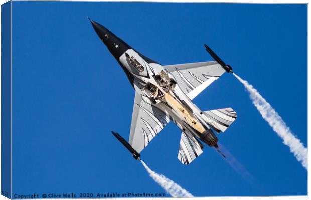 F-16AM from the Belgian Air Force at RAF Fairford Canvas Print by Clive Wells