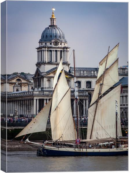 Tall Ship at Greenwich Royal Hospital Canvas Print by Simon Belcher