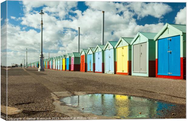 Hove Beach Huts Canvas Print by Slawek Staszczuk