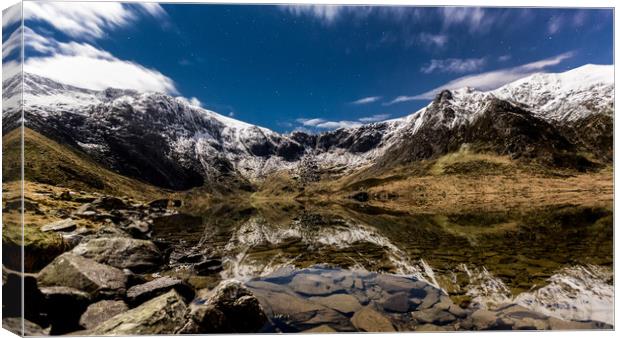 Cwm Idwal By Moonlight Canvas Print by Kingsley Summers