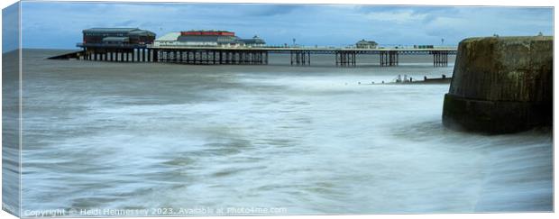 Panorama of Cromer Pier  Canvas Print by Heidi Hennessey