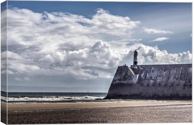 Porthcawl Lighthouse, South Wales Canvas Print by Kevin Arscott