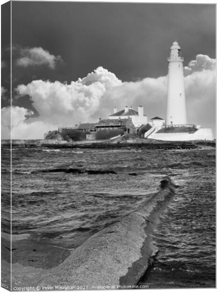 St Marys Lighthouse And The Causeway Canvas Print by Kevin Maughan