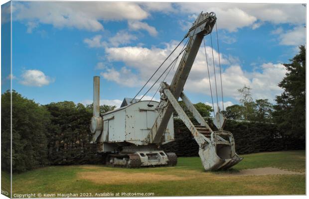 1931 Ruston Bucyrus 25-RB Steam Shovel Canvas Print by Kevin Maughan