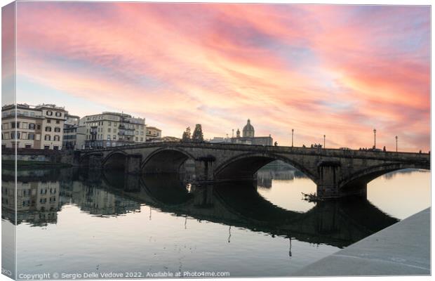 Carraia bridge over the Arno river in Florence, Italy Canvas Print by Sergio Delle Vedove