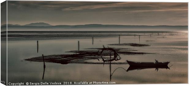 the light of sunset on the lagoon Canvas Print by Sergio Delle Vedove