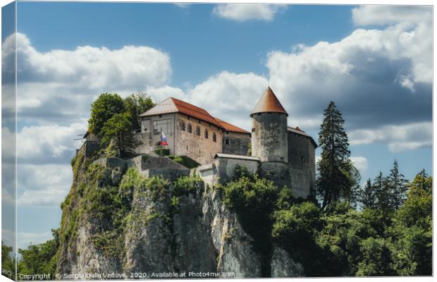 The castle of Bled Canvas Print by Sergio Delle Vedove