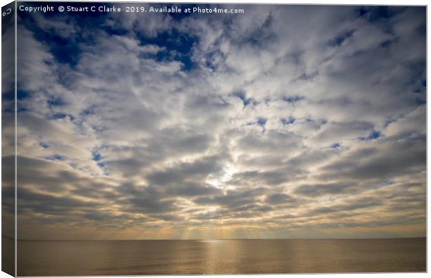 Rays of sunshine Canvas Print by Stuart C Clarke