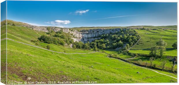 Malham Cove in the Yorkshire Dales Canvas Print by Alan Deeley