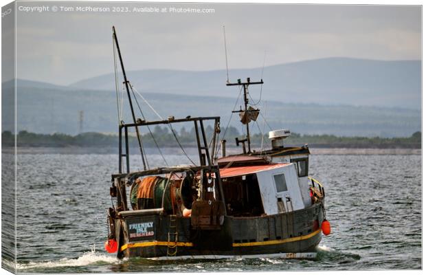 Friendly Isle Burghead Canvas Print by Tom McPherson