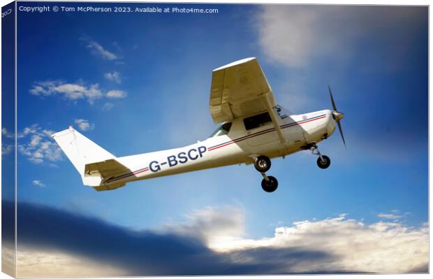 Cessna 152 G-BSCP Canvas Print by Tom McPherson