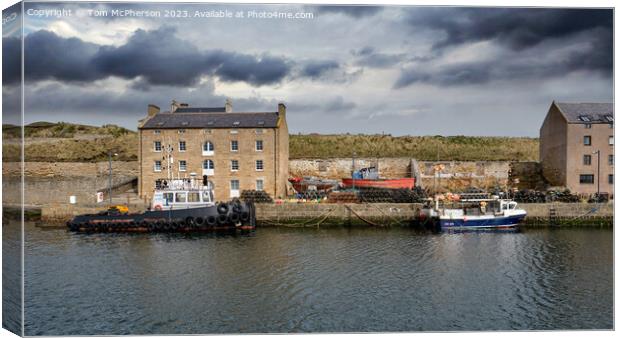 Burghead harbour Canvas Print by Tom McPherson