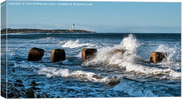 Covesea Lighthouse, Lossiemouth Seascape Canvas Print by Tom McPherson