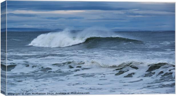 Outdoor oceanbeach Canvas Print by Tom McPherson