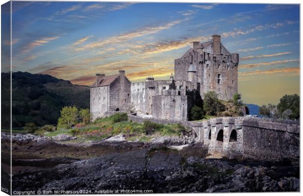 Sundown at Eilean Donan Castle, Scotland Canvas Print by Tom McPherson