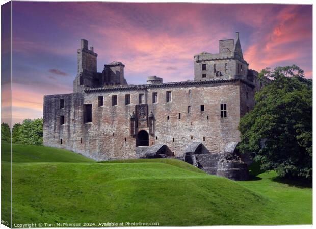 Linlithgow Palace Canvas Print by Tom McPherson