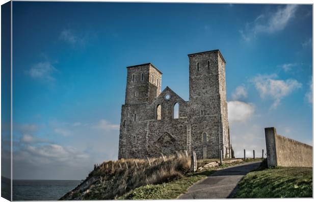 Reculver Towers Canvas Print by Kia lydia