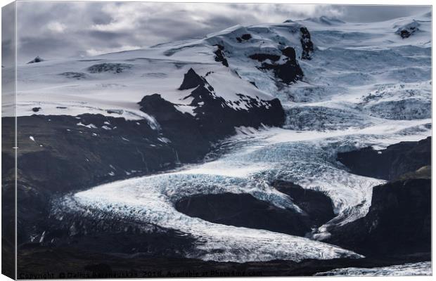 Breiðamerkurjökull glacier Canvas Print by Dalius Baranauskas