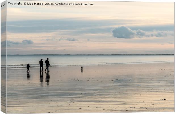 Bridlington Beach, East Riding, Reflection 1 Canvas Print by Lisa Hands