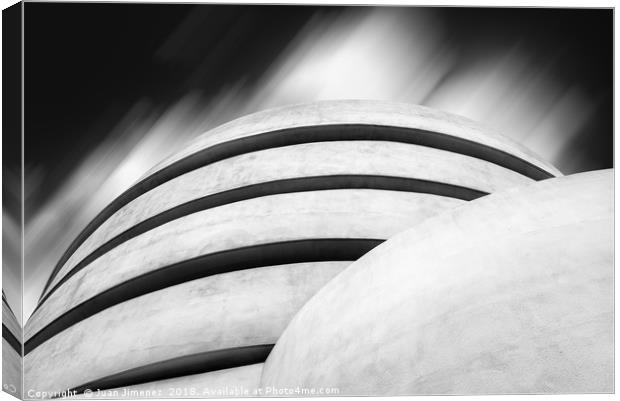 Guggenheim Museum of modern art in New York Canvas Print by Juan Jimenez