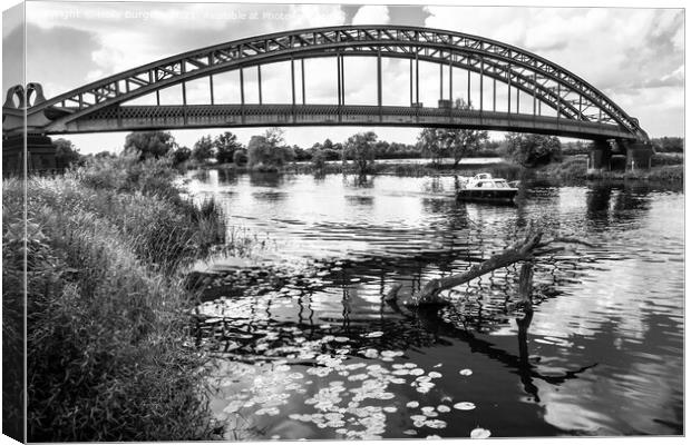 Iron Bridge Derbyshire on the Trent  Canvas Print by Holly Burgess