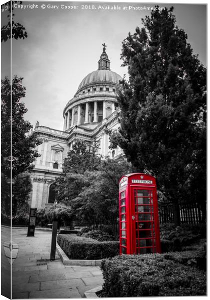 Red Phone Box By St Pauls Canvas Print by Gary Cooper