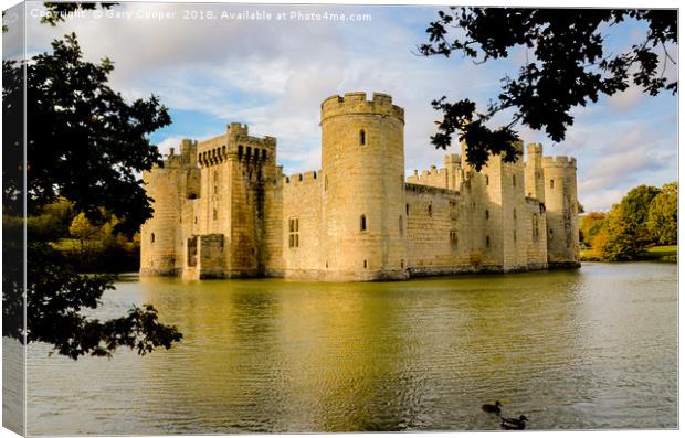 Leeds Castle  Canvas Print by Gary Cooper