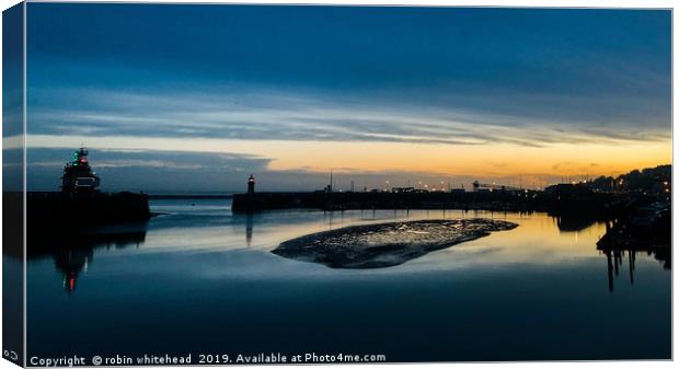 Ramsgate Harbour at Sunset Canvas Print by robin whitehead