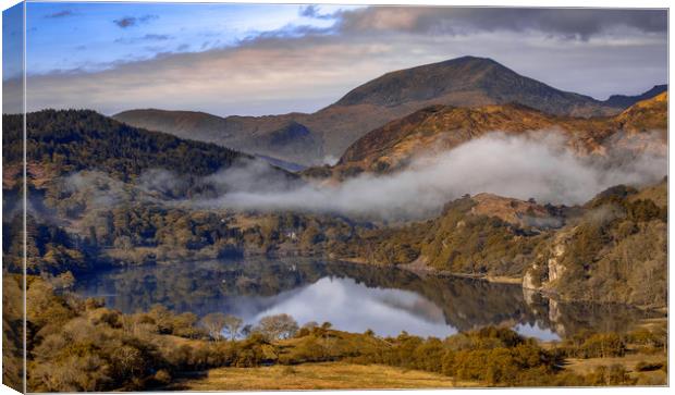 Llyn Gwynant Snowdonia Canvas Print by Gareth Morris