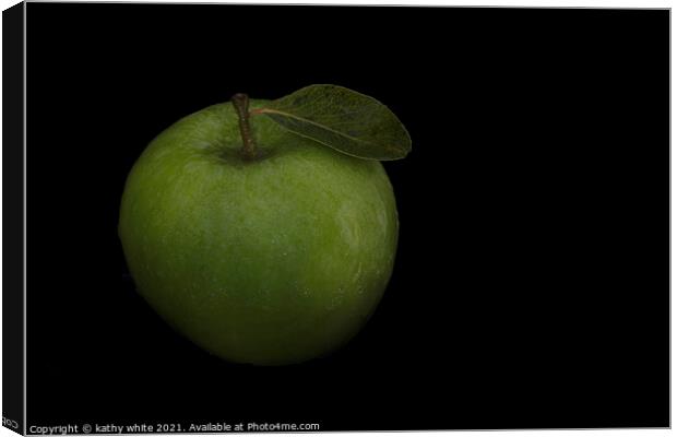 fresh fruit, fresh apple Canvas Print by kathy white