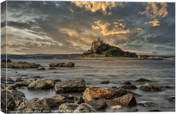 St Michaels mount at sunset Penzance Cornwall,suns Canvas Print by kathy white