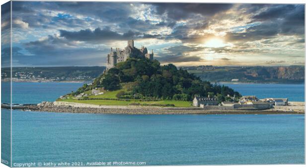 St Michaels mount Cornwall early morning Canvas Print by kathy white