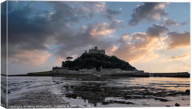 St Michael's Mount captured from the Causeway  Canvas Print by kathy white