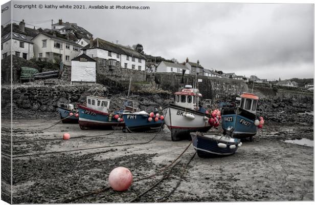 Coverack Cornwall at low tide,fishermans  Canvas Print by kathy white
