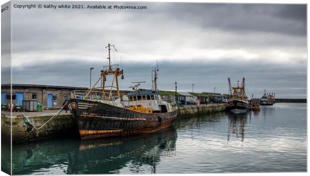 Fishing boat wreck,Newlyn; harbour; Cornwall Canvas Print by kathy white