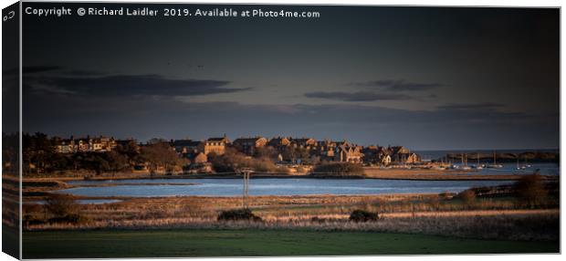 Evening Light, Alnmouth, Northumberland Canvas Print by Richard Laidler