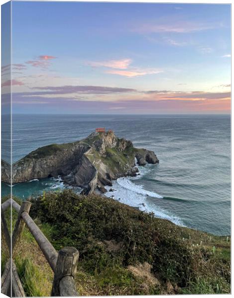 View over San Juan de Gaztelugatxe in Spain Canvas Print by Lensw0rld 