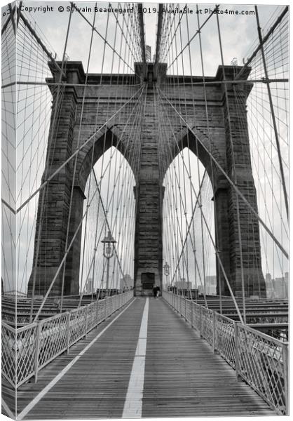Brooklyn Bridge, bw Canvas Print by Sylvain Beauregard