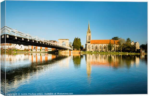The river Thames at Marlow, Buckinghamshire Canvas Print by Justin Foulkes