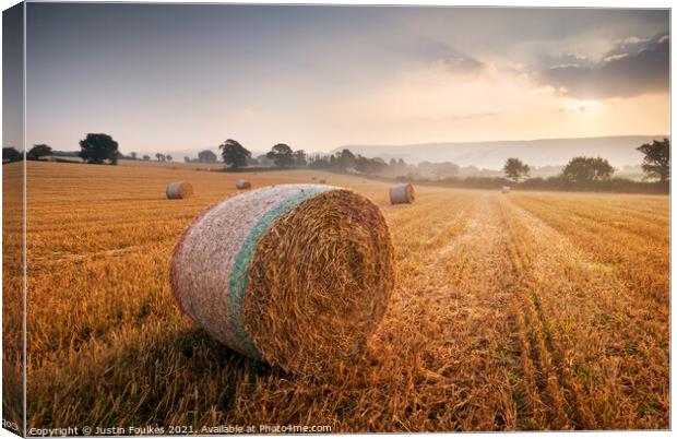 The East Devon countryside at dawn Canvas Print by Justin Foulkes