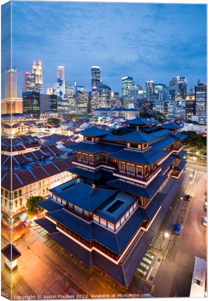 Buddha Tooth Relic Temple, Chinatown, Singapore Canvas Print by Justin Foulkes