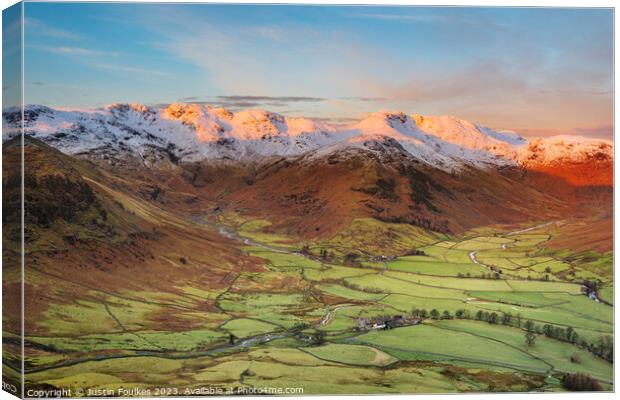 Crinkle Crags and Bowfell, sunrise, Lake District Canvas Print by Justin Foulkes