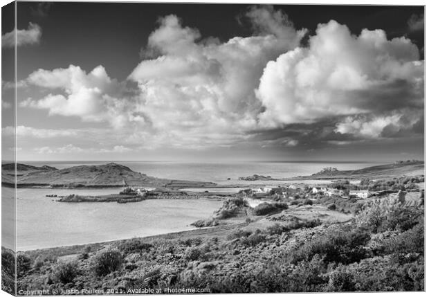Great Porth, Bryher, Isles of Scilly Canvas Print by Justin Foulkes