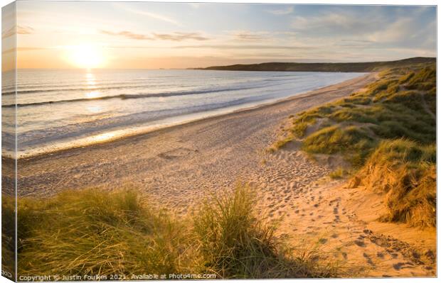 Freshwater West Pembrokeshire Canvas Print by Justin Foulkes
